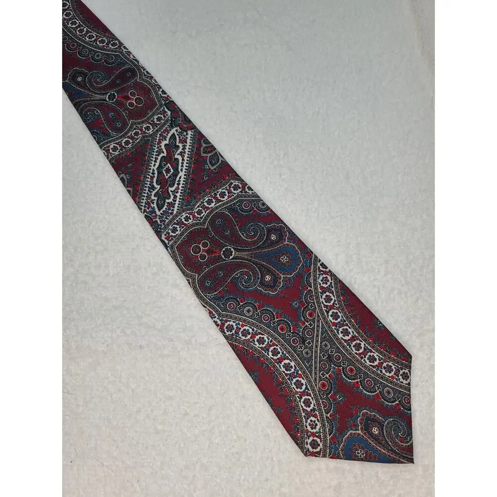 Pierre Cardin maroon paisley tie